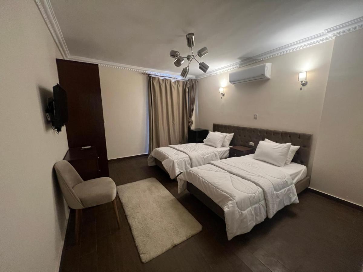 Bedouin Pyramids View Hotel Kafrat al Jabal Exterior foto